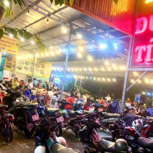 quan-de-tuoi-ngon-o-binh-duong-goi-y-dia-chi-noi-tieng-quan-de-tuoi-duc-tin